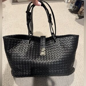 Bottega Veneta Capri Tote Bag
